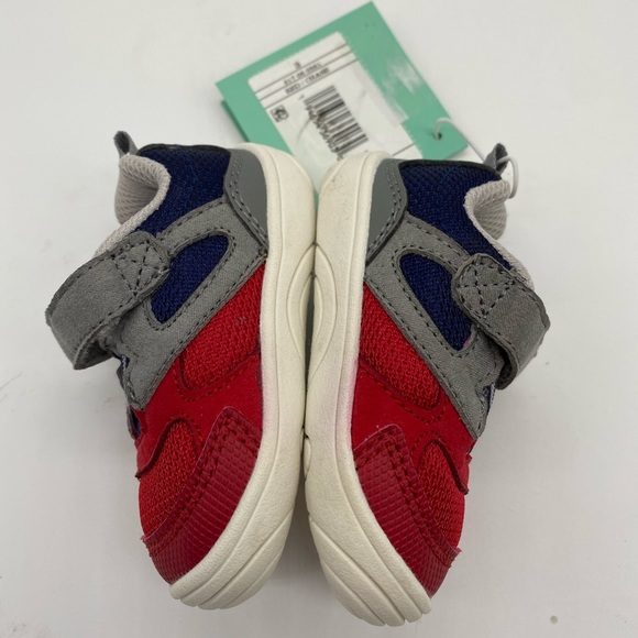 Surprize by Stride Rite Chase Sneakers - Picture 7 of 10